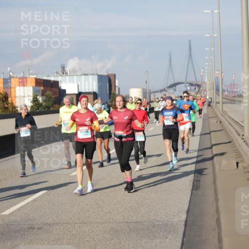 03.10.2025 - Köhlbrandbrückenlauf Jannik Wohlers http://msf.ph/oto/9083119 03.10.2025 10:05:59 Position 3  meine-sportfotos.de