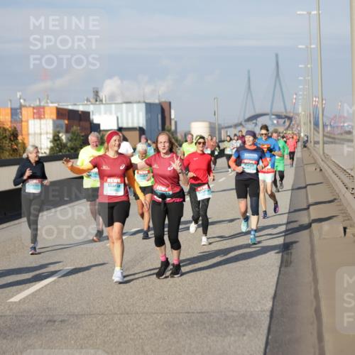 03.10.2025 - Köhlbrandbrückenlauf Jannik Wohlers http://msf.ph/oto/9083165 03.10.2025 10:05:59 Position 3  meine-sportfotos.de