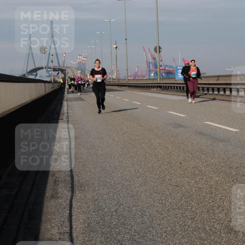 03.10.2025 - Köhlbrandbrückenlauf Fabian Wolf http://msf.ph/oto/9083171 03.10.2025 10:19:02 Position 3  meine-sportfotos.de