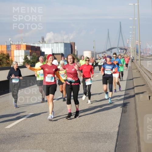 03.10.2025 - Köhlbrandbrückenlauf Jannik Wohlers http://msf.ph/oto/9083177 03.10.2025 10:06:00 Position 3  meine-sportfotos.de