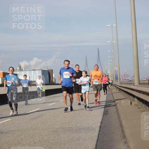03.10.2025 - Köhlbrandbrückenlauf Jannik Wohlers http://msf.ph/oto/9083763 03.10.2025 10:06:29 Position 3  meine-sportfotos.de