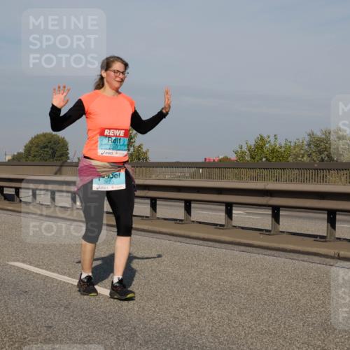 03.10.2025 - Köhlbrandbrückenlauf Fabian Wolf http://msf.ph/oto/9083826 03.10.2025 10:19:33 Position 3 2620 meine-sportfotos.de