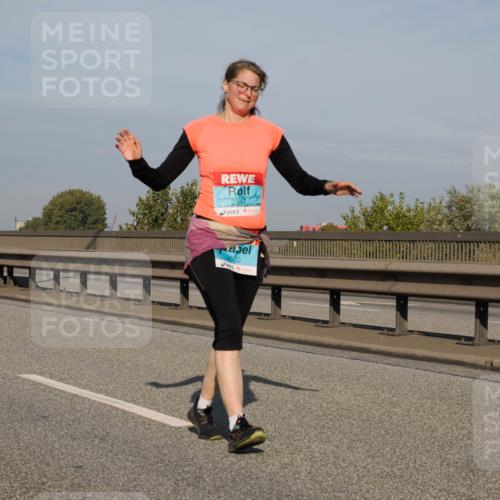 03.10.2025 - Köhlbrandbrückenlauf Fabian Wolf http://msf.ph/oto/9083838 03.10.2025 10:19:34 Position 3 2347, 2620 meine-sportfotos.de