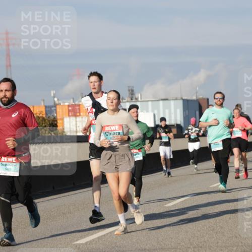 03.10.2025 - Köhlbrandbrückenlauf Jannik Wohlers http://msf.ph/oto/9084019 03.10.2025 09:56:08 Position 3 1465, 115 meine-sportfotos.de