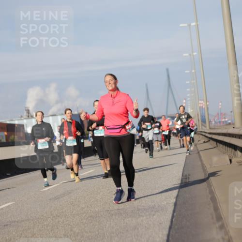 03.10.2025 - Köhlbrandbrückenlauf Jannik Wohlers http://msf.ph/oto/9084226 03.10.2025 10:06:38 Position 3  meine-sportfotos.de