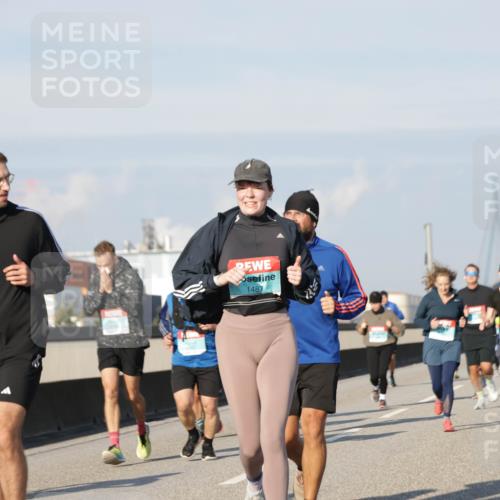 03.10.2025 - Köhlbrandbrückenlauf Jannik Wohlers http://msf.ph/oto/9084243 03.10.2025 09:56:15 Position 3 1487 meine-sportfotos.de