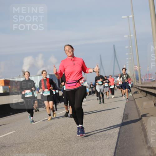 03.10.2025 - Köhlbrandbrückenlauf Jannik Wohlers http://msf.ph/oto/9084262 03.10.2025 10:06:38 Position 3  meine-sportfotos.de