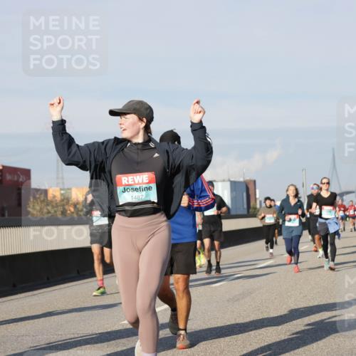 03.10.2025 - Köhlbrandbrückenlauf Jannik Wohlers http://msf.ph/oto/9084349 03.10.2025 09:56:17 Position 3 1487 meine-sportfotos.de