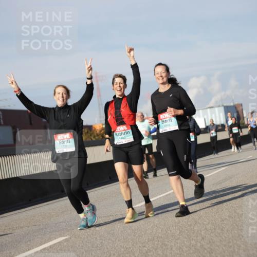 03.10.2025 - Köhlbrandbrückenlauf Jannik Wohlers http://msf.ph/oto/9084395 03.10.2025 10:06:42 Position 3 1732, 1440, 1895 meine-sportfotos.de