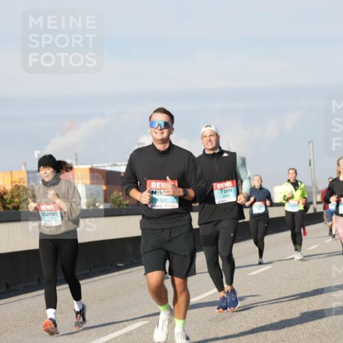 03.10.2025 - Köhlbrandbrückenlauf Jannik Wohlers http://msf.ph/oto/9084505 03.10.2025 09:56:22 Position 3 1621, 3435, 1227 meine-sportfotos.de