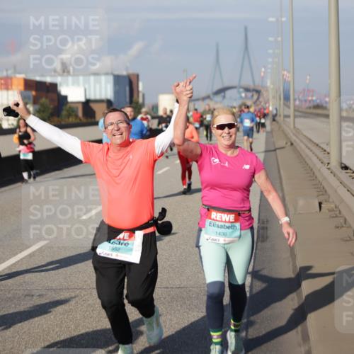 03.10.2025 - Köhlbrandbrückenlauf Jannik Wohlers http://msf.ph/oto/9084568 03.10.2025 10:06:53 Position 3 1552, 1436 meine-sportfotos.de