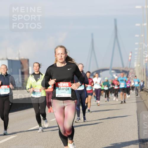 03.10.2025 - Köhlbrandbrückenlauf Jannik Wohlers http://msf.ph/oto/9084604 03.10.2025 09:56:24 Position 3 3445 meine-sportfotos.de