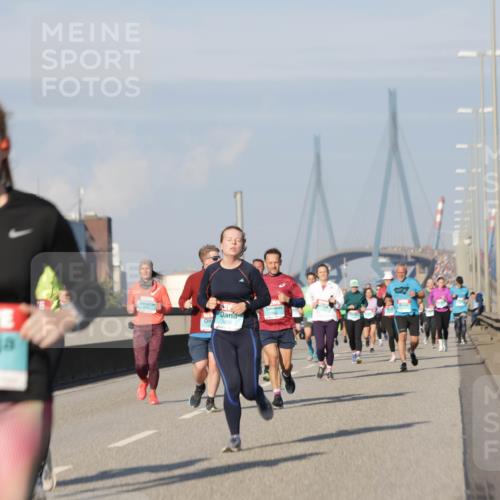 03.10.2025 - Köhlbrandbrückenlauf Jannik Wohlers http://msf.ph/oto/9084647 03.10.2025 09:56:26 Position 3 1654 meine-sportfotos.de