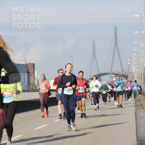 03.10.2025 - Köhlbrandbrückenlauf Jannik Wohlers http://msf.ph/oto/9084661 03.10.2025 09:56:26 Position 3 1915, 1654 meine-sportfotos.de