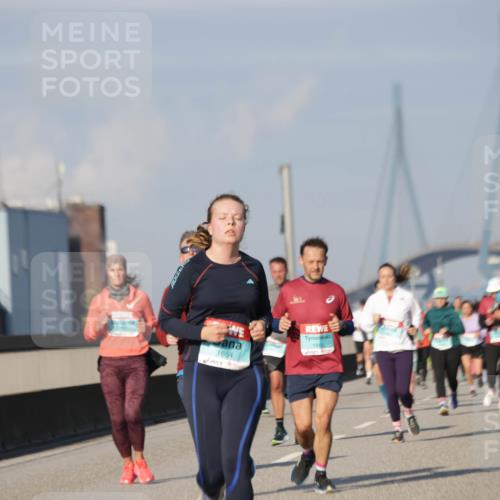 03.10.2025 - Köhlbrandbrückenlauf Jannik Wohlers http://msf.ph/oto/9084671 03.10.2025 09:56:27 Position 3 1654, 1945 meine-sportfotos.de