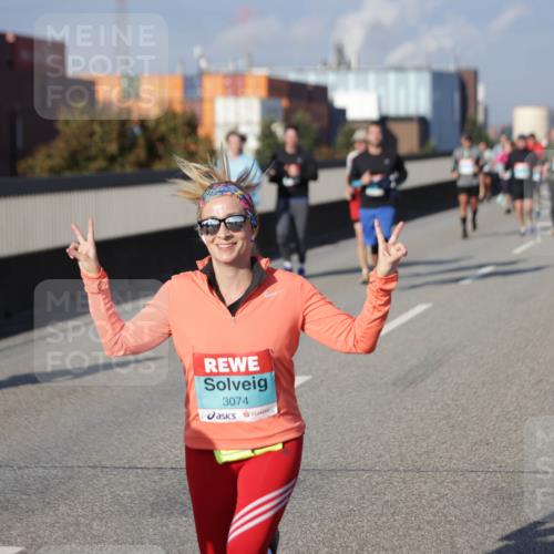 03.10.2025 - Köhlbrandbrückenlauf Jannik Wohlers http://msf.ph/oto/9084677 03.10.2025 10:06:58 Position 3 3074 meine-sportfotos.de