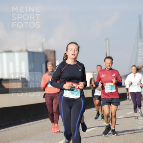 03.10.2025 - Köhlbrandbrückenlauf Jannik Wohlers http://msf.ph/oto/9084740 03.10.2025 09:56:28 Position 3 1654, 1945 meine-sportfotos.de