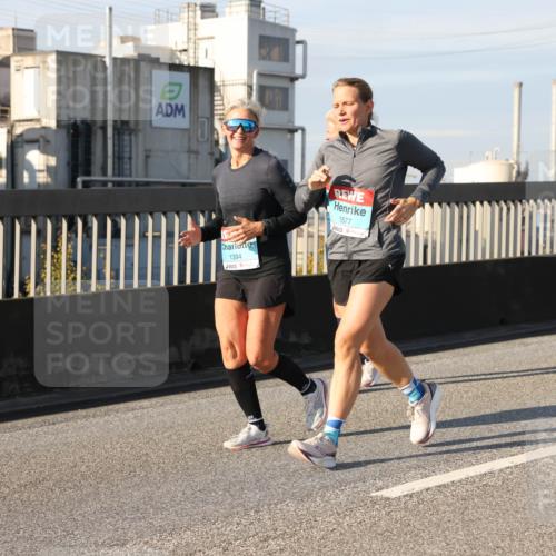 03.10.2025 - Köhlbrandbrückenlauf Lena Gebhardt http://msf.ph/oto/9084742 03.10.2025 10:05:21 Position 2 1394, 1577 meine-sportfotos.de