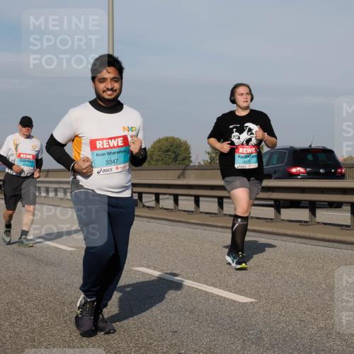 03.10.2025 - Köhlbrandbrückenlauf Fabian Wolf http://msf.ph/oto/9084753 03.10.2025 10:20:00 Position 3 3, 2425, 3347, 3370 meine-sportfotos.de
