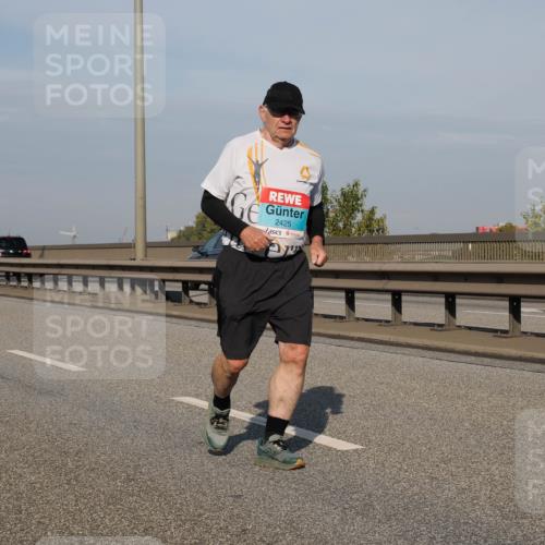 03.10.2025 - Köhlbrandbrückenlauf Fabian Wolf http://msf.ph/oto/9084820 03.10.2025 10:20:03 Position 3 3, 2822, 2425 meine-sportfotos.de