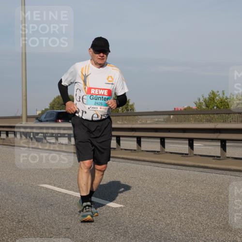 03.10.2025 - Köhlbrandbrückenlauf Fabian Wolf http://msf.ph/oto/9084832 03.10.2025 10:20:04 Position 3 2425 meine-sportfotos.de