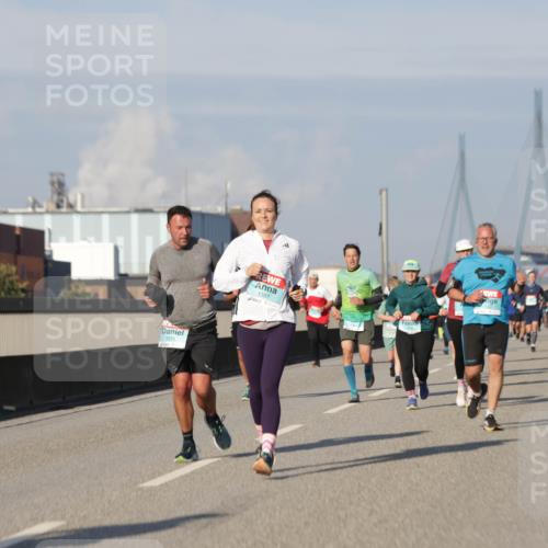 03.10.2025 - Köhlbrandbrückenlauf Jannik Wohlers http://msf.ph/oto/9084874 03.10.2025 09:56:34 Position 3 1015, 1387 meine-sportfotos.de