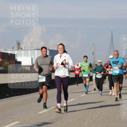 03.10.2025 - Köhlbrandbrückenlauf Jannik Wohlers http://msf.ph/oto/9084914 03.10.2025 09:56:35 Position 3 1015, 1387 meine-sportfotos.de