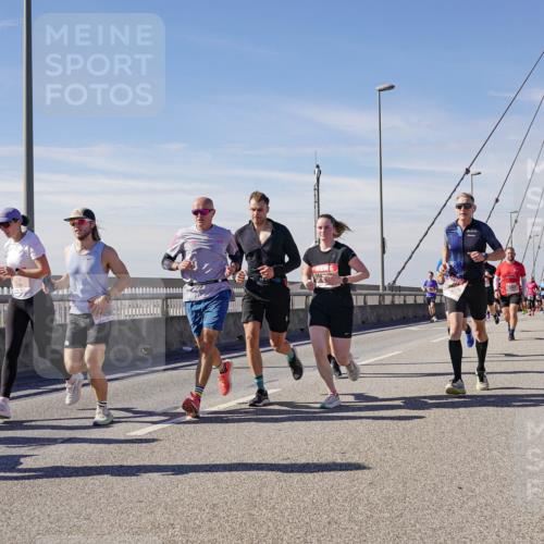 03.10.2025 - Köhlbrandbrückenlauf Michael Burmester http://msf.ph/oto/9084917 03.10.2025 12:42:51 Position 2  meine-sportfotos.de