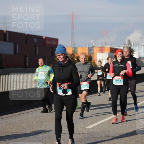 03.10.2025 - Köhlbrandbrückenlauf Jannik Wohlers http://msf.ph/oto/9084921 03.10.2025 10:07:15 Position 3 3199 meine-sportfotos.de