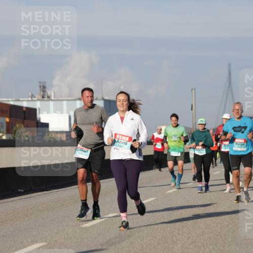 03.10.2025 - Köhlbrandbrückenlauf Jannik Wohlers http://msf.ph/oto/9084939 03.10.2025 09:56:35 Position 3 1015, 1387 meine-sportfotos.de