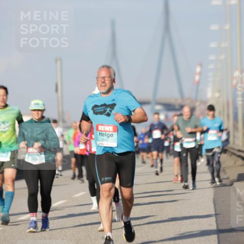 03.10.2025 - Köhlbrandbrückenlauf Jannik Wohlers http://msf.ph/oto/9084964 03.10.2025 09:56:36 Position 3 1642 meine-sportfotos.de