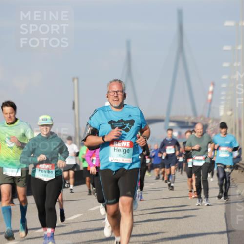 03.10.2025 - Köhlbrandbrückenlauf Jannik Wohlers http://msf.ph/oto/9084999 03.10.2025 09:56:36 Position 3 1418, 1642 meine-sportfotos.de