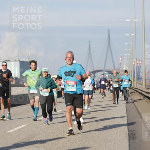 03.10.2025 - Köhlbrandbrückenlauf Jannik Wohlers http://msf.ph/oto/9085067 03.10.2025 09:56:38 Position 3 1642 meine-sportfotos.de