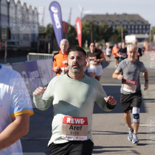 03.10.2025 - Köhlbrandbrückenlauf Jannik Wohlers http://msf.ph/oto/9085108 03.10.2025 13:18:35 Ziel 4154, 4280, 4341, 4560, 4606, 4796, 4812, 4819, 4826, 4882, 5115, 5178, 5192, 5722, 6084, 6596, 6700, 6758 meine-sportfotos.de