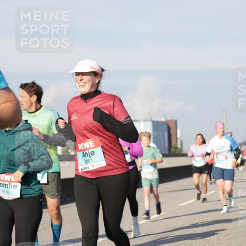 03.10.2025 - Köhlbrandbrückenlauf Jannik Wohlers http://msf.ph/oto/9085135 03.10.2025 09:56:41 Position 3 1418, 2061 meine-sportfotos.de
