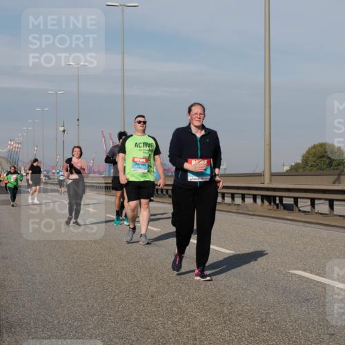 03.10.2025 - Köhlbrandbrückenlauf Fabian Wolf http://msf.ph/oto/9085155 03.10.2025 10:20:18 Position 3 2992 meine-sportfotos.de
