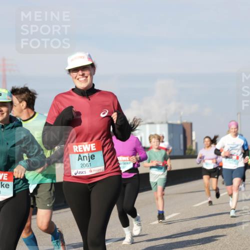 03.10.2025 - Köhlbrandbrückenlauf Jannik Wohlers http://msf.ph/oto/9085162 03.10.2025 09:56:42 Position 3 1418, 2061 meine-sportfotos.de