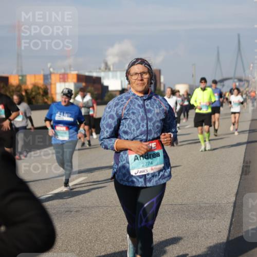 03.10.2025 - Köhlbrandbrückenlauf Jannik Wohlers http://msf.ph/oto/9085193 03.10.2025 10:07:22 Position 3 2774 meine-sportfotos.de