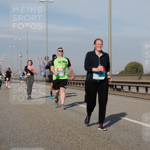 03.10.2025 - Köhlbrandbrückenlauf Fabian Wolf http://msf.ph/oto/9085202 03.10.2025 10:20:19 Position 3 2428 meine-sportfotos.de