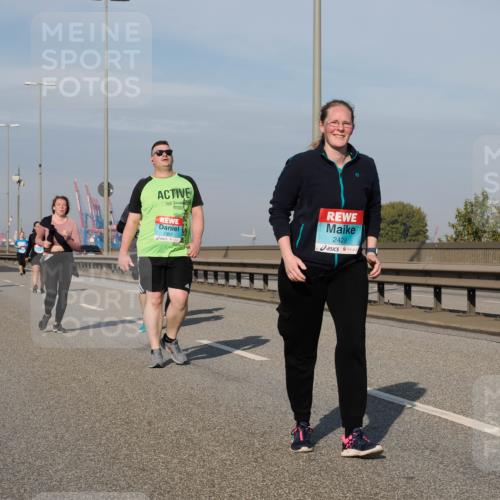 03.10.2025 - Köhlbrandbrückenlauf Fabian Wolf http://msf.ph/oto/9085240 03.10.2025 10:20:20 Position 3 2992, 2428 meine-sportfotos.de