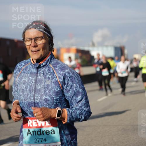 03.10.2025 - Köhlbrandbrückenlauf Jannik Wohlers http://msf.ph/oto/9085267 03.10.2025 10:07:23 Position 3 2774 meine-sportfotos.de