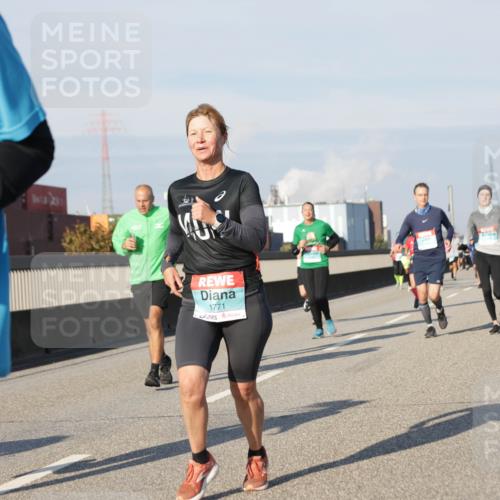 03.10.2025 - Köhlbrandbrückenlauf Jannik Wohlers http://msf.ph/oto/9085405 03.10.2025 09:56:50 Position 3 1771 meine-sportfotos.de