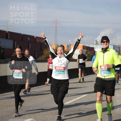 03.10.2025 - Köhlbrandbrückenlauf Jannik Wohlers http://msf.ph/oto/9085457 03.10.2025 10:07:27 Position 3 2289, 2356, 1904 meine-sportfotos.de