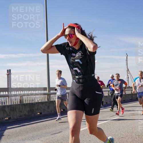 03.10.2025 - Köhlbrandbrückenlauf Michael Burmester http://msf.ph/oto/9085525 03.10.2025 12:43:06 Position 2  meine-sportfotos.de