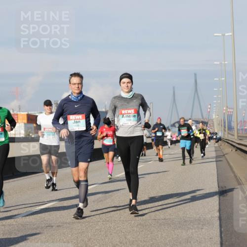 03.10.2025 - Köhlbrandbrückenlauf Jannik Wohlers http://msf.ph/oto/9085535 03.10.2025 09:56:53 Position 3 1439, 1438 meine-sportfotos.de