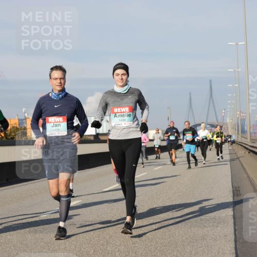 03.10.2025 - Köhlbrandbrückenlauf Jannik Wohlers http://msf.ph/oto/9085559 03.10.2025 09:56:53 Position 3 1439, 1438 meine-sportfotos.de