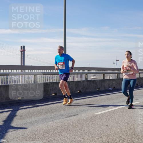 03.10.2025 - Köhlbrandbrückenlauf Michael Burmester http://msf.ph/oto/9085586 03.10.2025 12:43:10 Position 2  meine-sportfotos.de