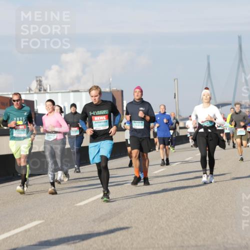 03.10.2025 - Köhlbrandbrückenlauf Jannik Wohlers http://msf.ph/oto/9085658 03.10.2025 09:56:57 Position 3 2025, 3156 meine-sportfotos.de