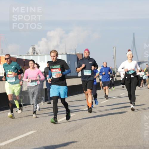 03.10.2025 - Köhlbrandbrückenlauf Jannik Wohlers http://msf.ph/oto/9085703 03.10.2025 09:56:58 Position 3 3146 meine-sportfotos.de