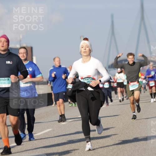 03.10.2025 - Köhlbrandbrückenlauf Jannik Wohlers http://msf.ph/oto/9085750 03.10.2025 09:56:59 Position 3 3146, 69 meine-sportfotos.de